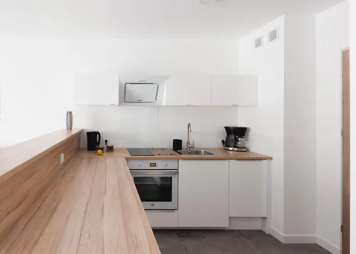 Raval - Light Blue *